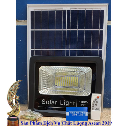 Đèn năng lượng mặt trời, lắp dèn năng lượng mặt trời, đèn dùng năng lượng mặt trời, đèn mặt trời 100w, lắp đèn năng lương mặt trời 1002, dèn năng lượng mặt trời sáng